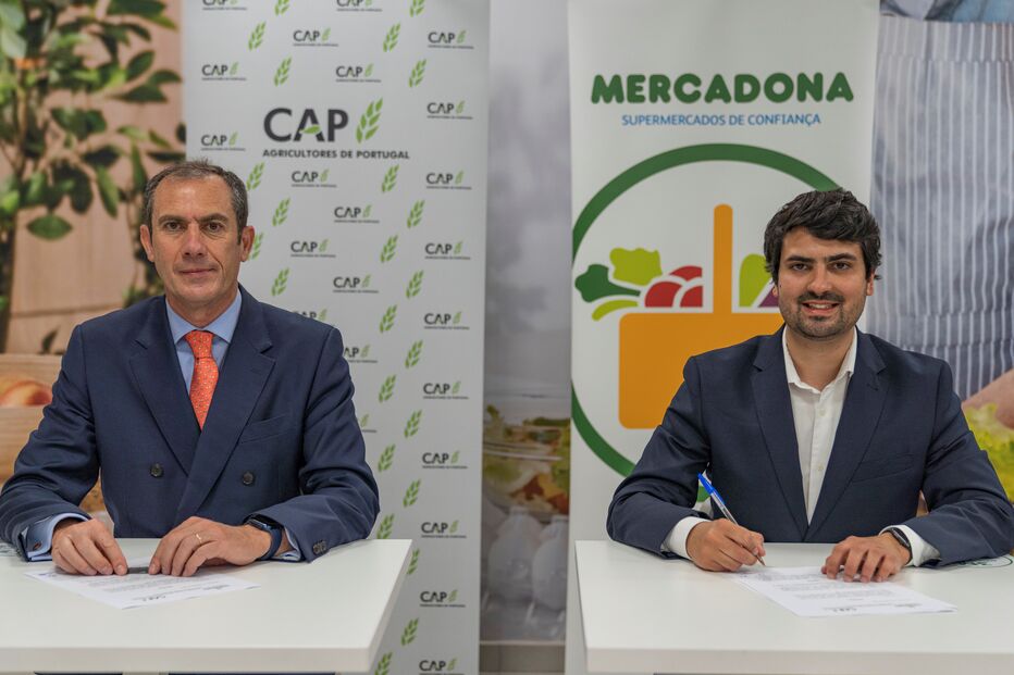 2021-05-04_10_10_54 Luís Mira, Secretário Geral da CAP e Pedro Barraco, Diretor de Relação com o Setor Primário da Mercadona Portugal_.jpg