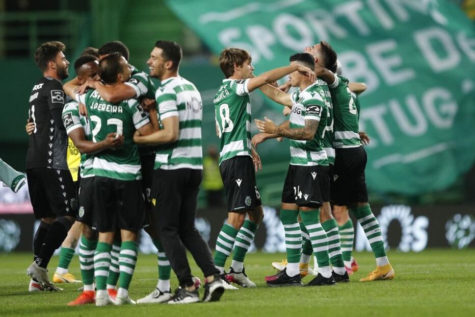 Rúben Amorim festeja título de campeão com equipa leonina