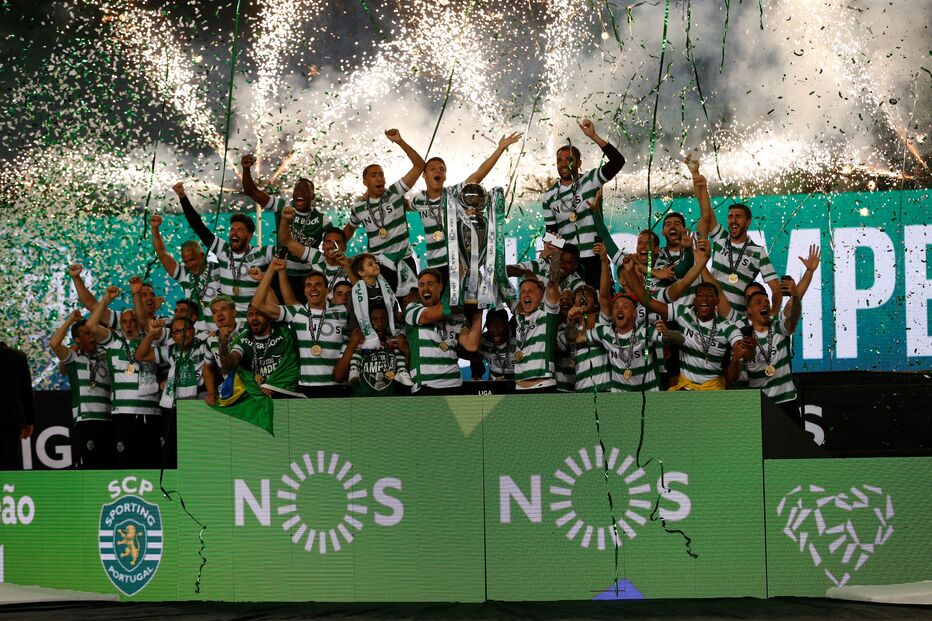Sporting é campeão nacional após jejum de 19 anos