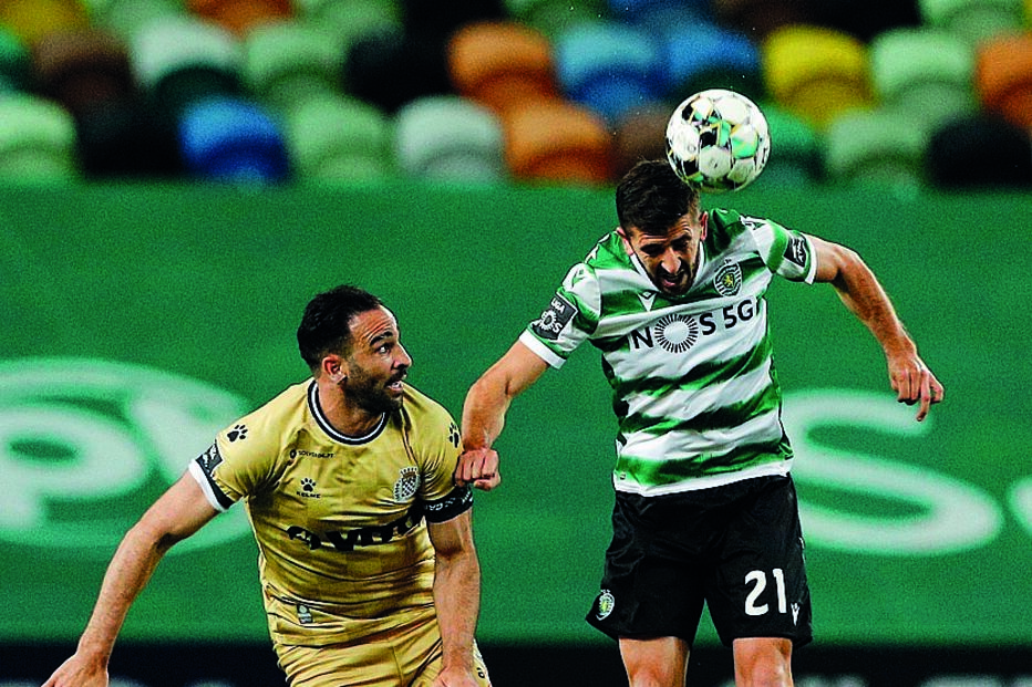 Após um encontro sofrido, devido à incerteza do resultado até final, os jogadores do Sporting festejaram. Paulinho e Rami (Boavista) protagonizaram um duelo intenso no relvado   
