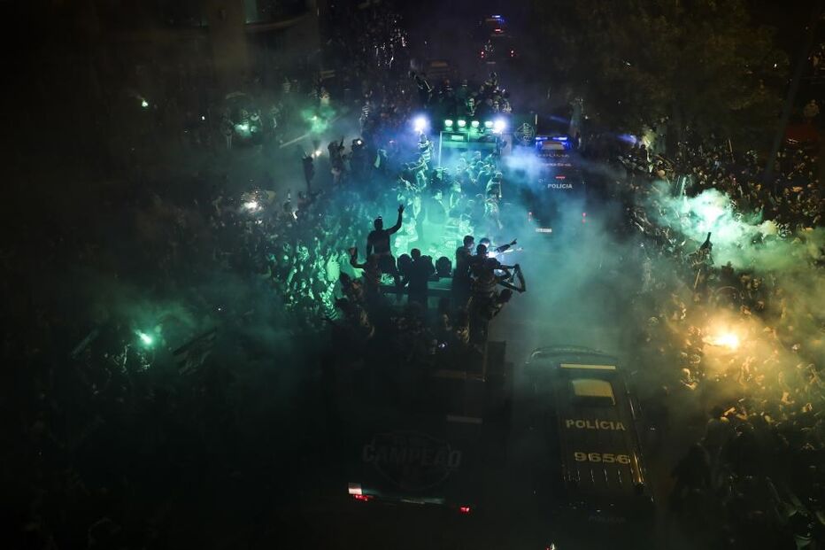 Festejos dos adeptos do Sporting