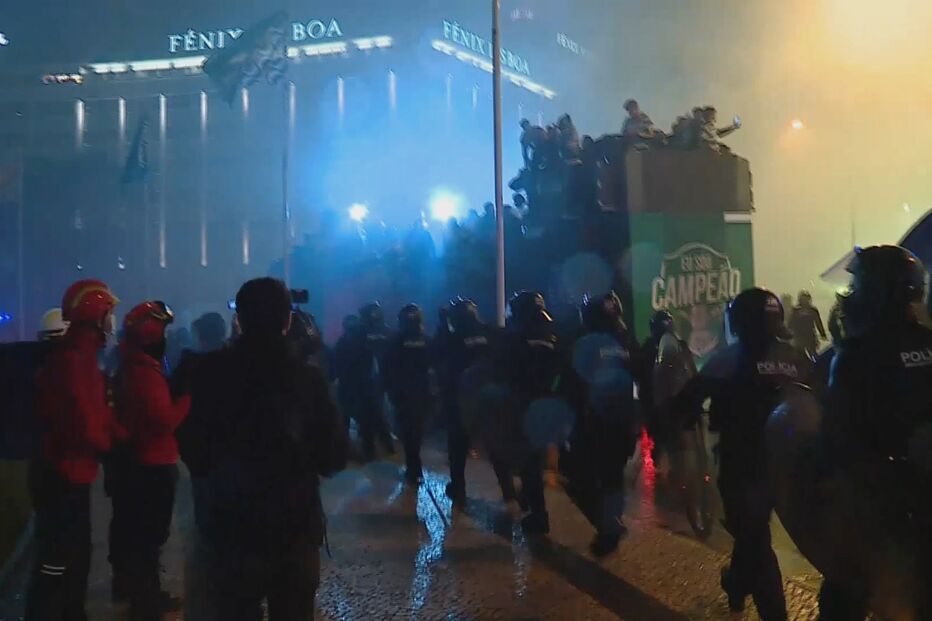 Sporting chega ao Marquês e é recebido em clima de apoteose