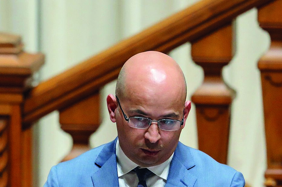 João Leão, quarta-feira, no debate parlamentar na Assembleia da República 