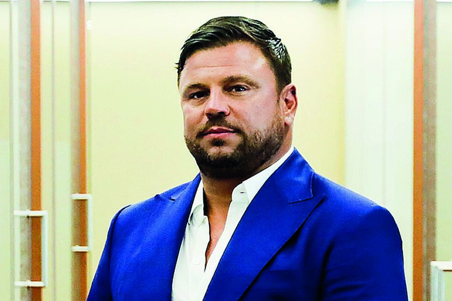 Alexandre Cavalleri é administrador da empresa Iguarivarius, que detém as ações da Vela Yacht Limited 