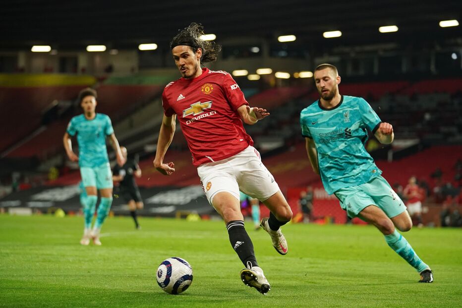 Bruno Fernandes ainda adiantou United, mas Jota abriu caminho para vitória do Liverpool