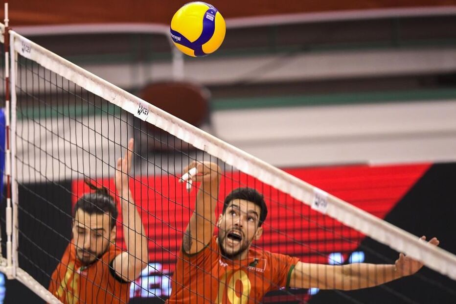 Portugal vence Bielorrússia e fica mais próximo do Europeu de voleibol