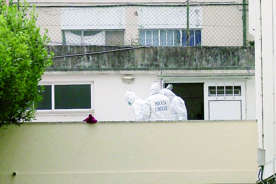 Homem assassinou a mulher a tiro e, em seguida, tentou o suicídio com um disparo na cabeça