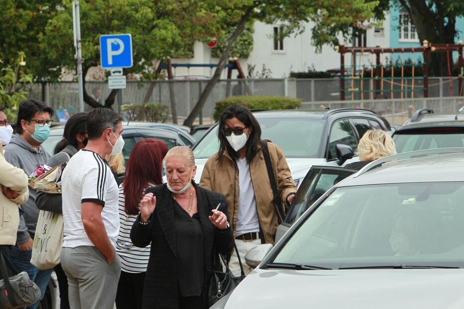 Vários rostos da televisão, teatro e cinema marcaram presença no último adeus à atriz Maria João Abreu, em Lisboa