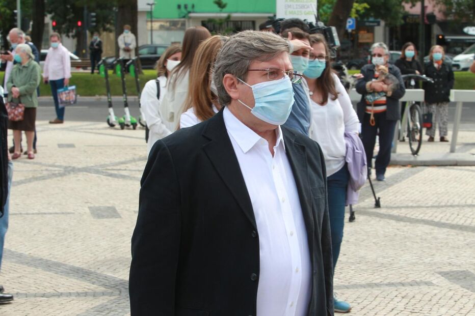 Vários rostos da televisão, teatro e cinema marcaram presença no último adeus à atriz Maria João Abreu, em Lisboa