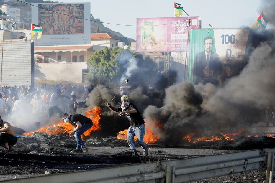 Imagem 2021-05-18T174425Z_331723453_RC2GIN9BS74I_RTRMADP_3_ISRAEL-PALESTINIANS.JPG (9870694) (Milenium)