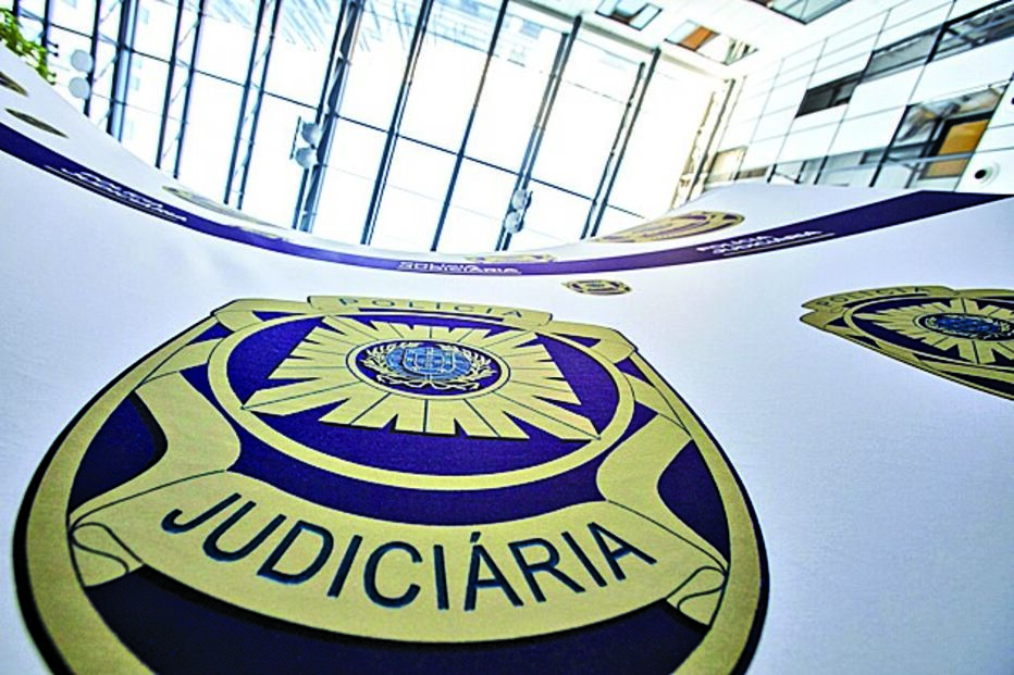 Homem detido por abusos sexuais sobre a enteada com 11 anos 