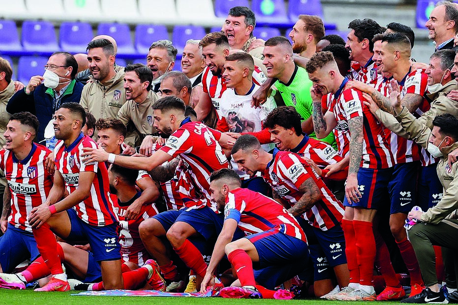 Colchoneros posam para a fotografia
