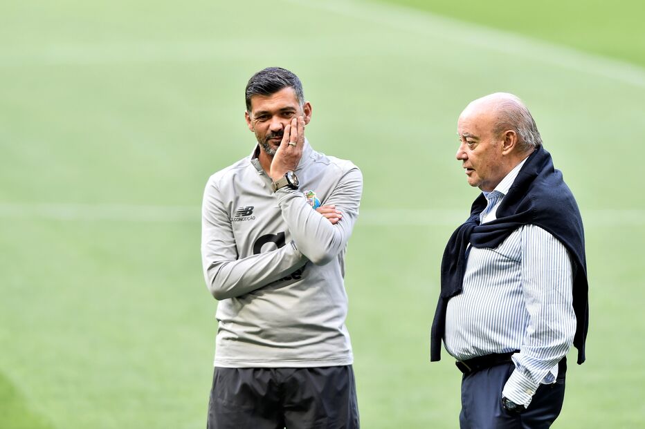 Sérgio Conceição ainda não decidiu se fica no FC Porto, mas Pinto da Costa já definiu a estratégia para 2021/22