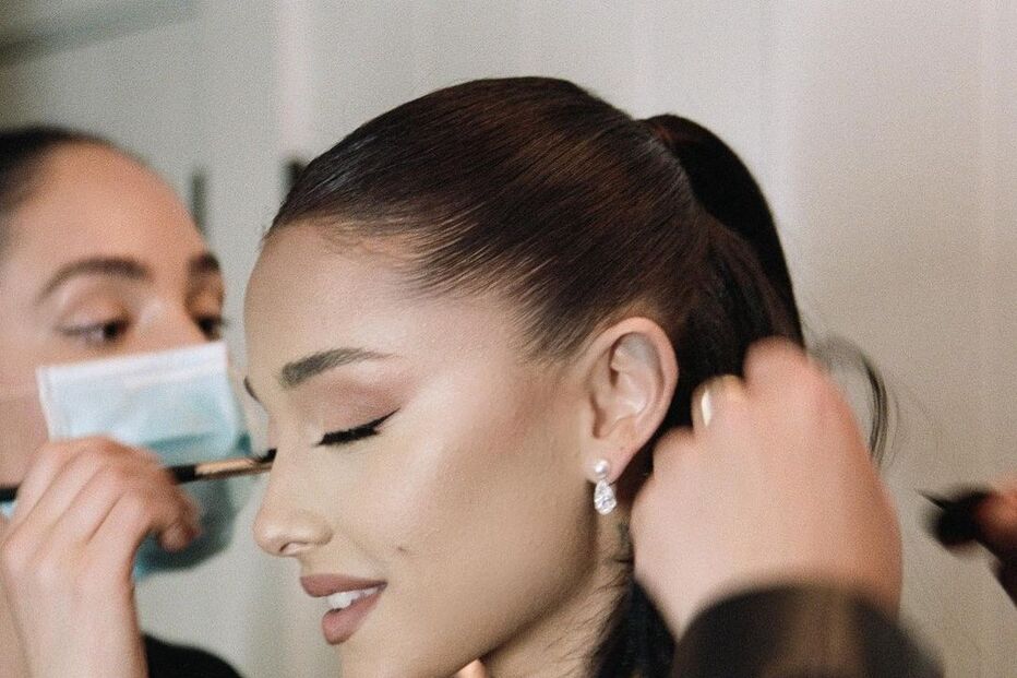 Ariana Grande revela imagens do casamento