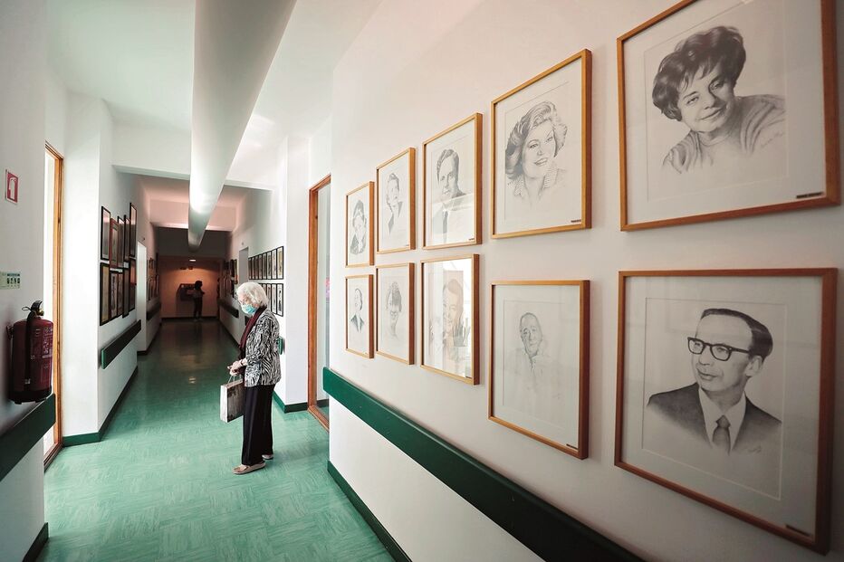 Imagem Abrir_39118103.jpg (9896044) (Milenium)