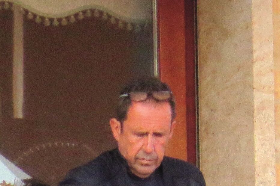 Filho de Sousa Cintra foi posto em prisão preventiva após o terceiro incidente muito grave em cinco dias. Vai sair agora