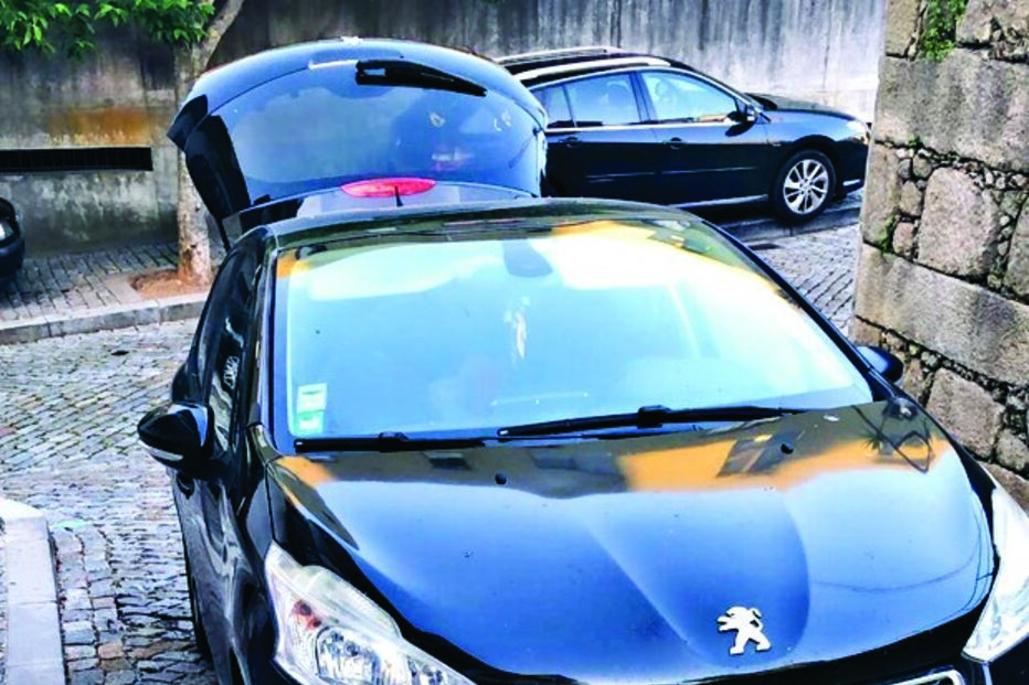 Pormenores do furto divulgados nas redes sociais