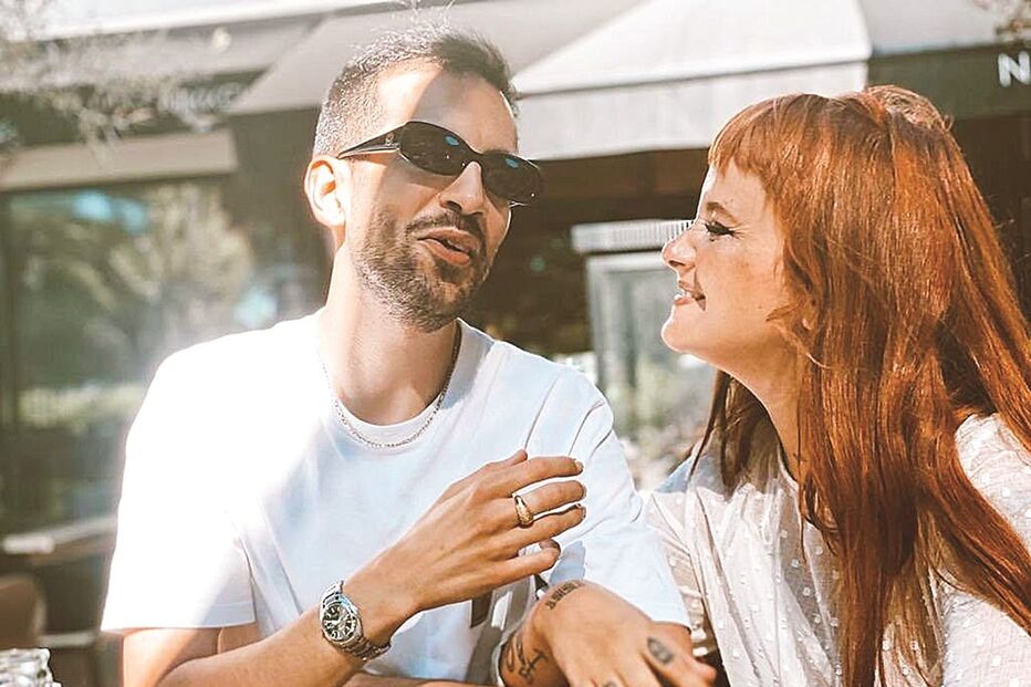 Carolina Deslandes partilhou momento de cumplicidade e ternura com o novo  namorado durante dia especial