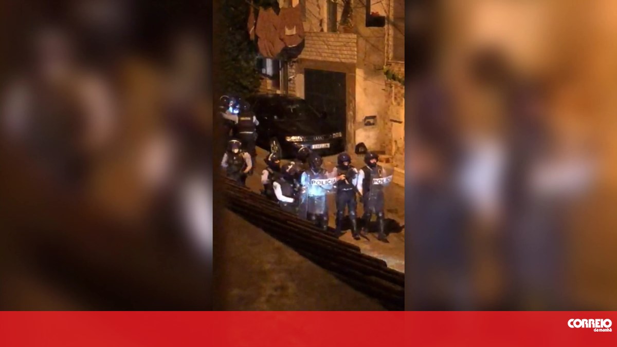 Cadastrado caçado após tiros contra agentes da PSP que travaram festa ilegal na Amadora - Portugal foto
