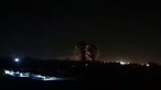 Explosões ouvidas em Gaza. Fontes de segurança palestinianas dizem que Israel lançou novo ataque