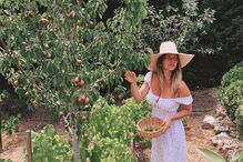 Giovanna Ewbank  partilhou fotos no jardim da sua nova casa, em Portugal