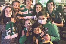 Assunção Cristas e família nos festejos do Sporting em maio
