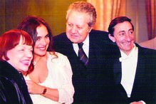 Carlos Miguel, Beatriz Costa, Regina Duarte e Mário Soares