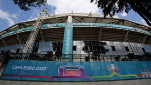 Alerta de bomba perto do Estádio Olímpico de Roma antes do jogo entre Itália e Suíça