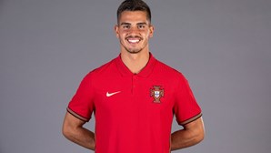 André Silva bisa na goleada do Leipzig