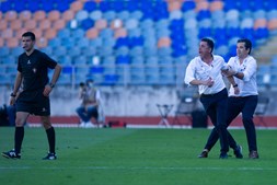 Rui Santos , técnico do Estrela, foi expulso