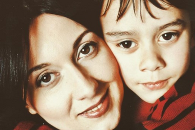 Filho mais novo de Maria João Abreu
