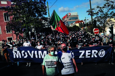 Manifestação de polícias joga ao gato e rato com PSP 