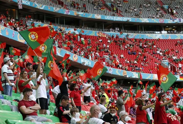 O 'calor' luso que se opõe à rigidez germânica na Allianz ...