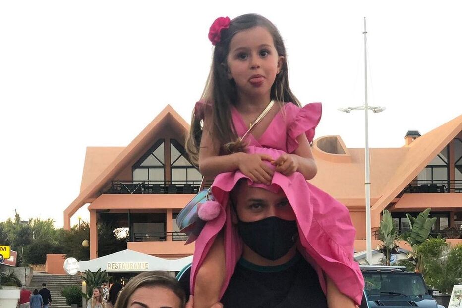 Mickael Carreira, Laura Figueiredo