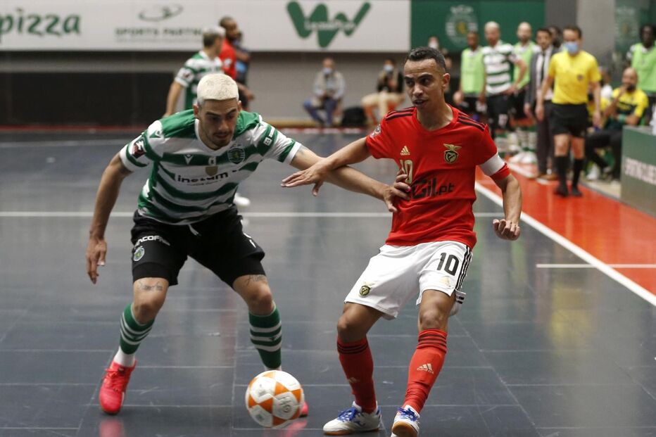 Sporting vence Benfica e adianta-se na final do campeonato de futsal