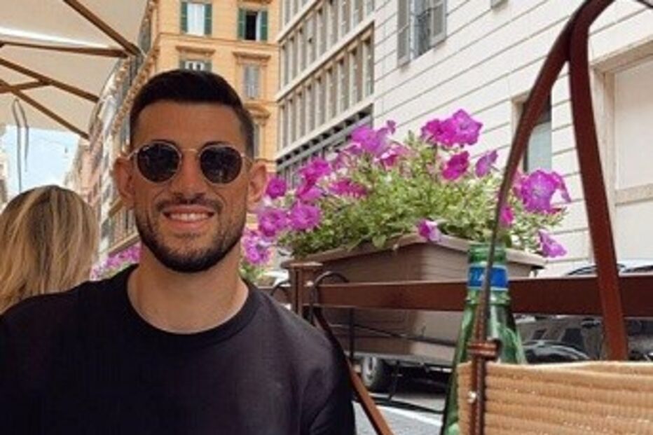 Pizzi desfruta de dias tranquilos em Roma, Itália