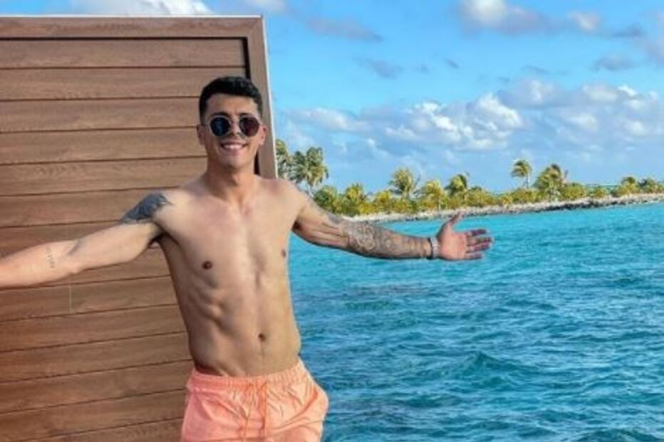 Pedro Porro nas Maldivas