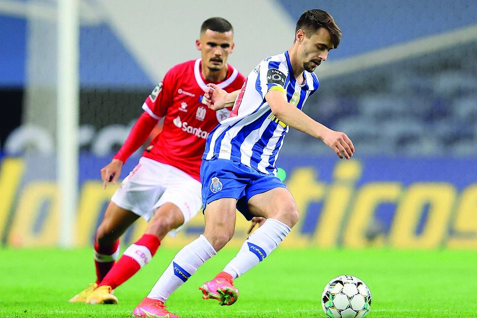 Fábio Vieira recusou as primeiras abordagens do FC Porto para prolongar o vínculo 