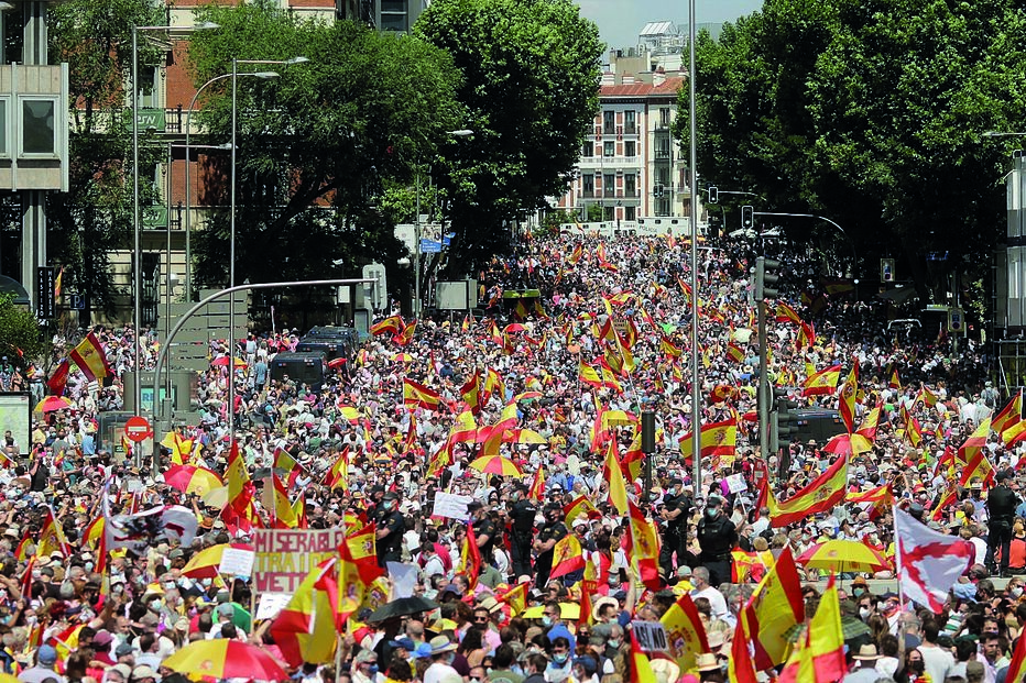 Manifestação em Madrid reuniu dezenas de milhares de pessoas