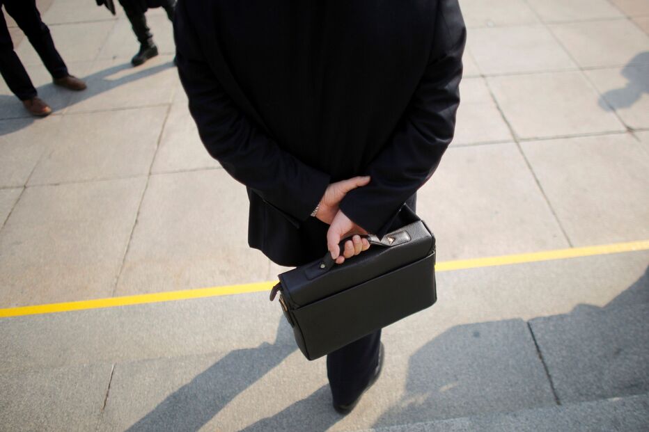 2020-01-22 corrupcao empresario mala pasta.jpg