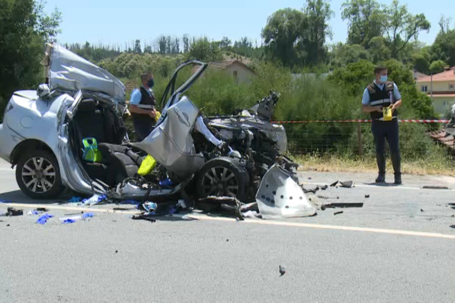 Pai e filho morrem em colisão brutal no IP3 em Tondela