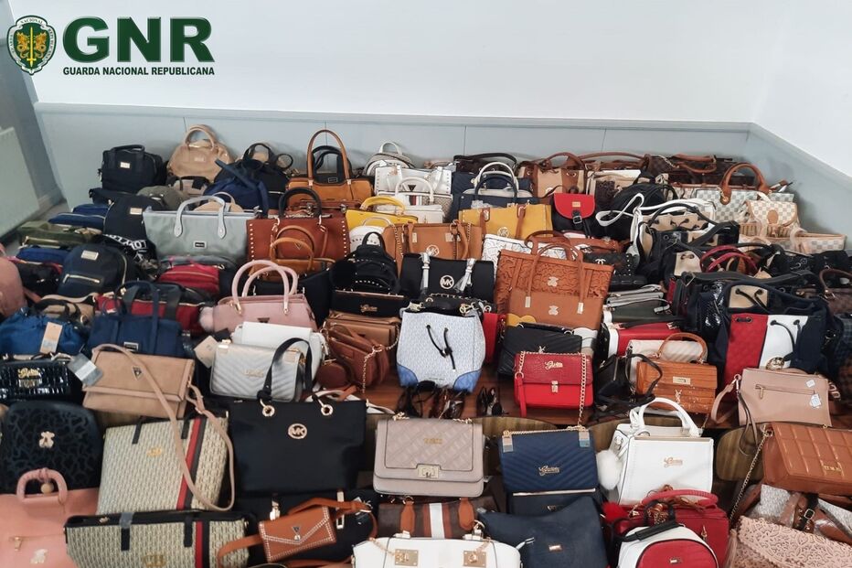 2021-06-16_13_50_11 GNR Vila Real - Apreensão.jpg