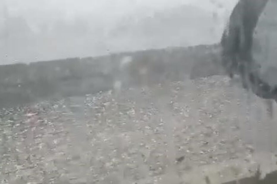 Chuva e granizo em Montalegre
