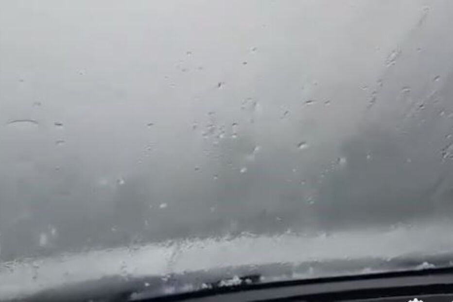 Chuva e granizo em Montalegre