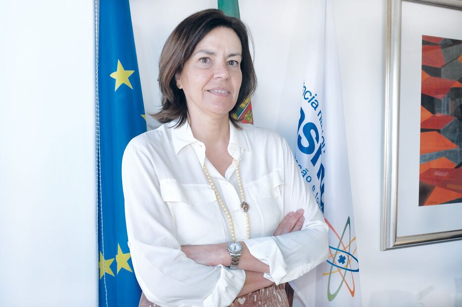 2021-06-18_10_46_16 Pág. 19_Ana Cristina Perdigão.jpg