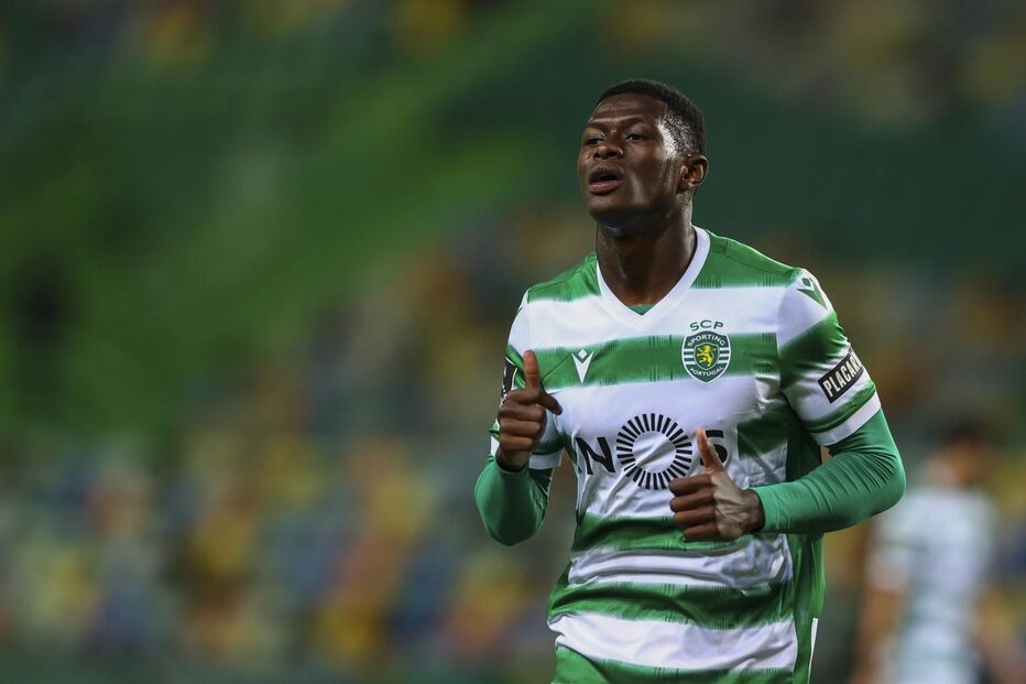 Nuno Mendes, defesa esquerdo de 18 anos, tem uma cláusula de rescisão de 70 milhões de euros