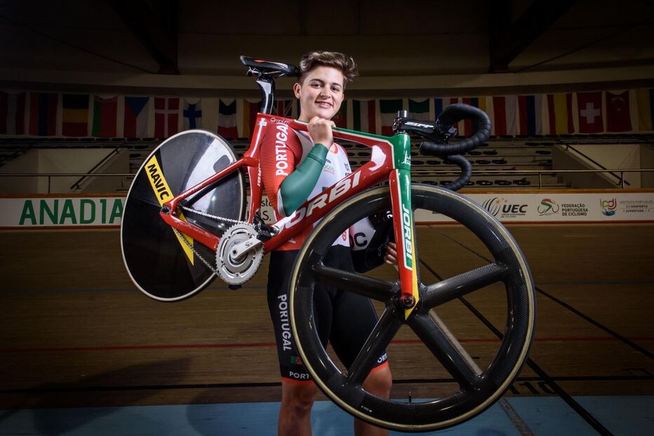 Ciclista Maria Martins