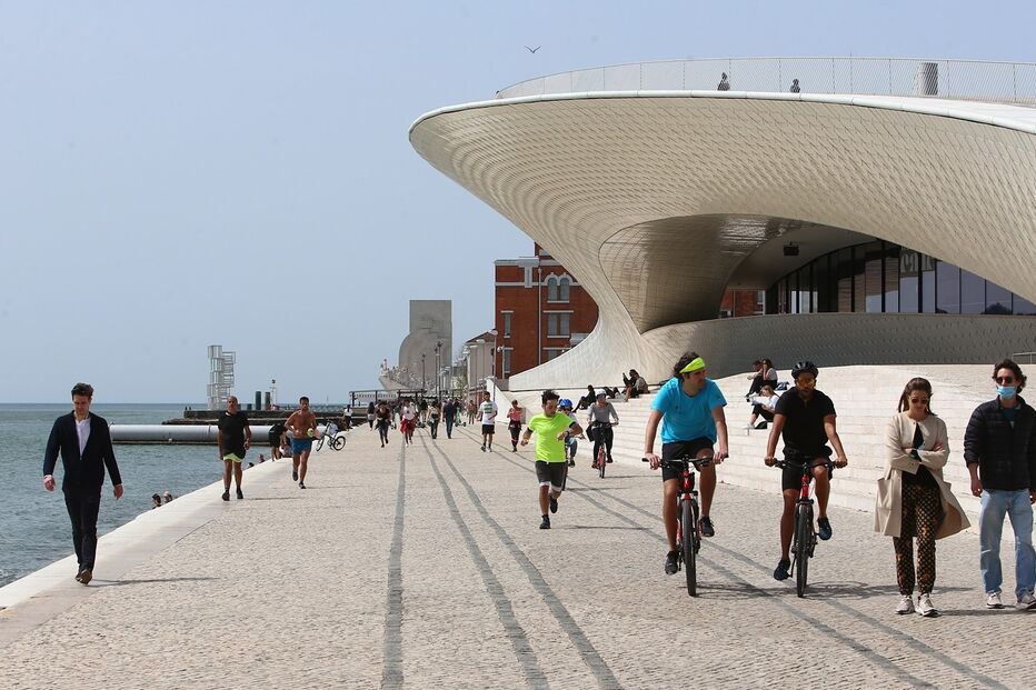 Lisboa e Vale do Tejo com  a variante inglesa detetada em  30 por cento dos  casos de Covid-19