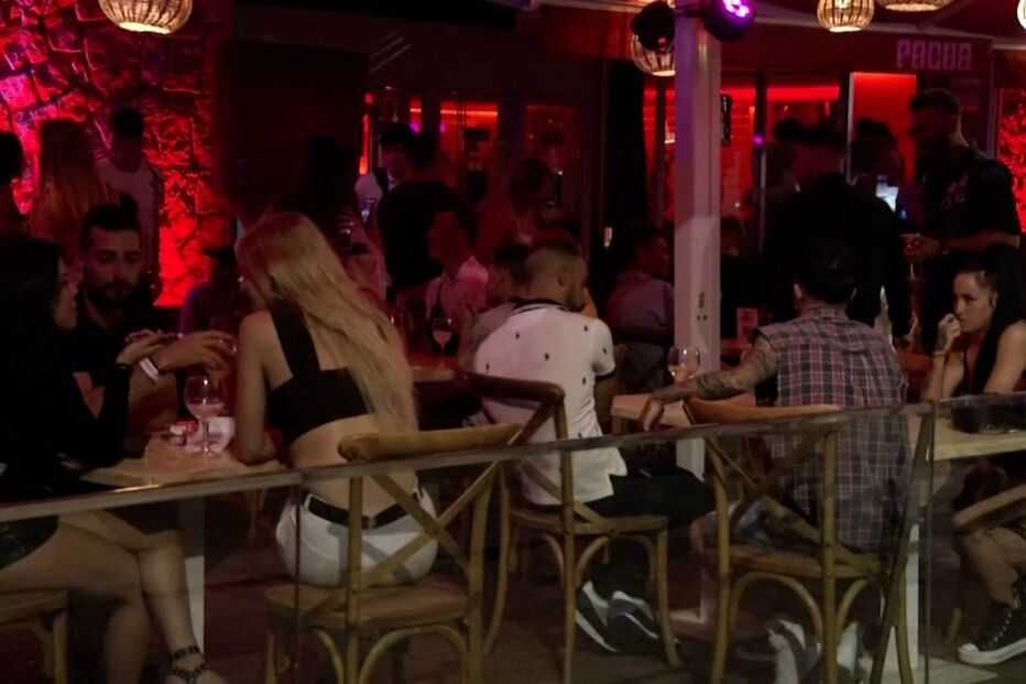 2021-06-21_10_52_25 Discotecas voltam a abrir portas em Barcelona_cm.jpg