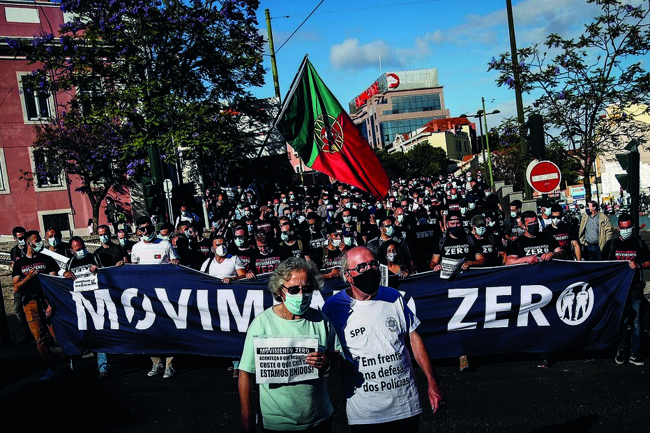 Manifestação de polícias joga ao gato e rato com PSP 